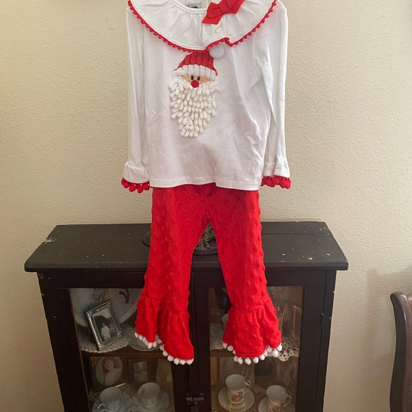 New With Tags Mudpie Santa Minky Pant set size 2T - Picture 14 of 14